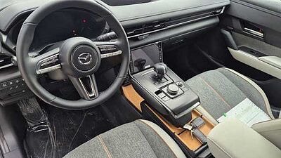 Mazda MX-30 e-SKYACTIV R-EV MAKOTO MC PRE-P e-SKYACTIV R-EV MAKOTO MC PRE-P