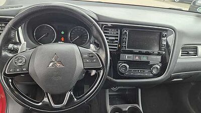 Mitsubishi Outlander (GF0/GG) Star+ 4WD