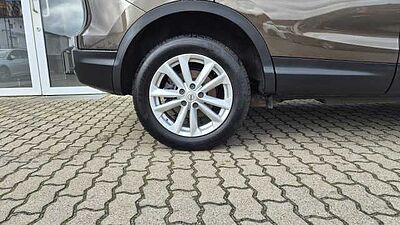 Nissan Qashqai (J11E)(12.2013->) Acenta