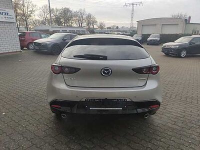 Mazda 3 2.5L e-SKYACTIV G 140ps Nagisa