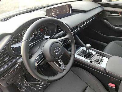 Mazda 3 2.5L e-SKYACTIV G 140ps Homura