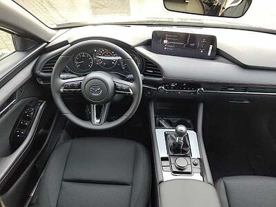 Mazda 3 2.5L e-SKYACTIV G 140ps Homura