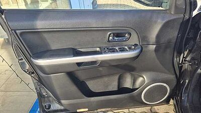 Suzuki Grand Vitara 3.2 A/T Comfort +