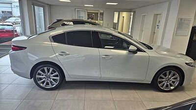 Mazda 3 2.5L e-SKYACTIV G 140ps 6AT FWD Exclusive-Line