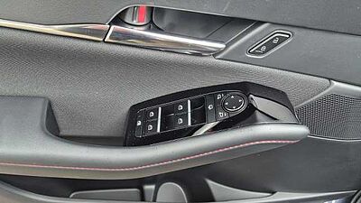 Mazda CX-30 2.5L e-SKYACTIV G 140ps 6AT FWD Homura