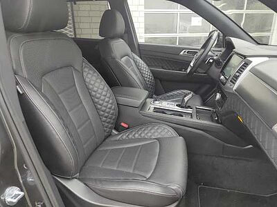 SsangYong Rexton Sapphire 2.2 D 8AT 4WD