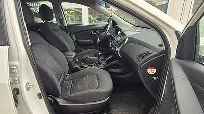 Hyundai ix35 (EL/LM)(2010->) Comfort 2WD