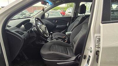 Hyundai ix35 (EL/LM)(2010->) Comfort 2WD