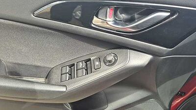 Mazda 3 SKYACTIV-G 165 i-ELOOP SPORTS NAV