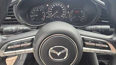 Mazda 3 SKYACTIV-G 2.0 M HYBRID AT FWD SELECTION A18 DES-P ACT-P