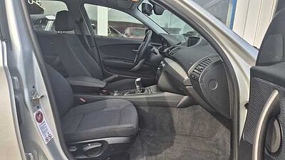 BMW 1 Limousine (E81/E87)(2004->) 116 d