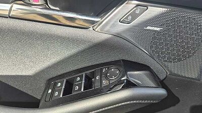Mazda 3 SKYACTIV-G 2.0 M Hybrid SELECTION A18 BOS DES-P