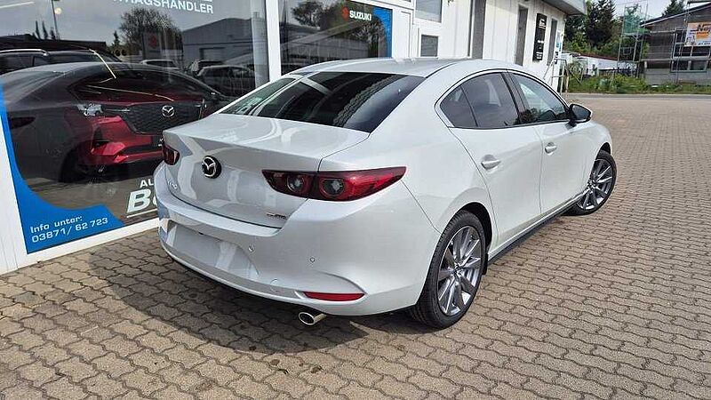 Mazda 3 2.5L e-SKYACTIV G 140ps Exclusive-line 6AT