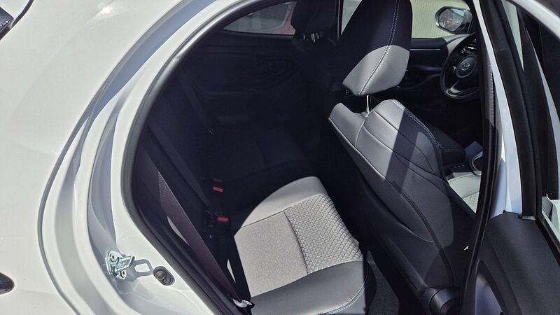 Mazda 2 Hybrid 1.5L Hybrid VVT-i HOMURA