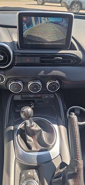 Mazda MX-5 SKYACTIV-G 131 Sports-Line