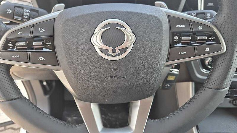 Korando 6AT 2WD Nomad