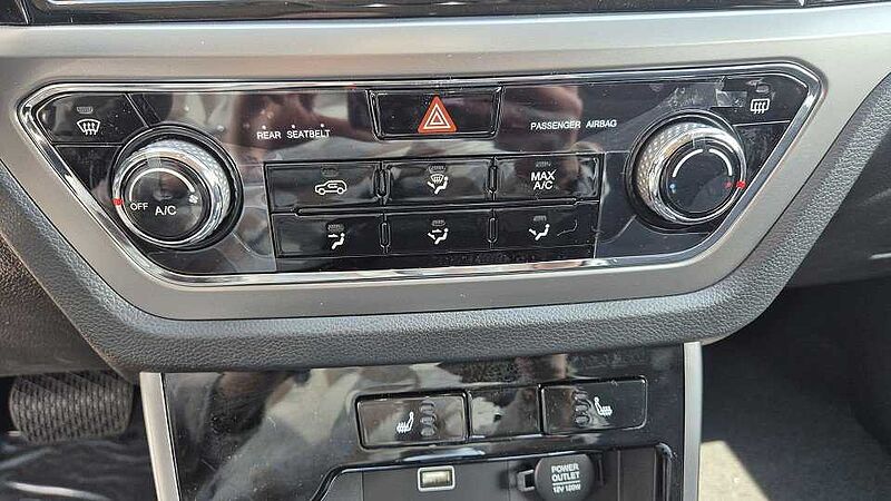Korando 6AT 2WD Nomad