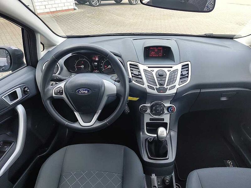 Ford Fiesta Champions Edition