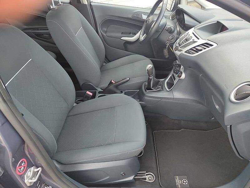 Ford Fiesta Champions Edition