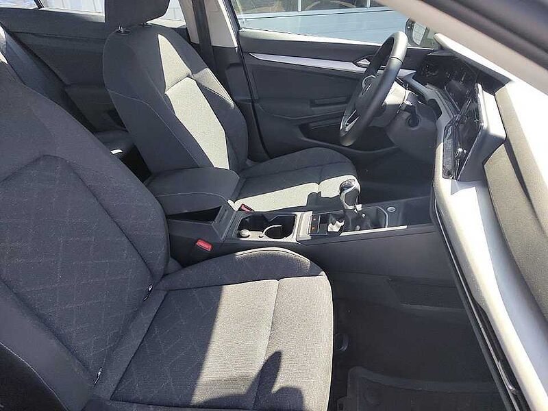 Volkswagen Golf VIII Variant (CG5)(09.2020-> 2024) Life
