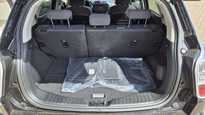 KGM Tivoli 6/AT 2WD Nomad