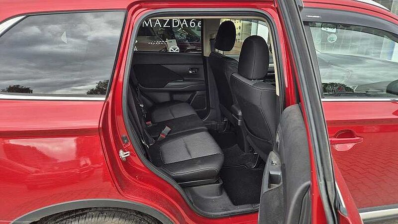 Mitsubishi Outlander (GF0/GG) Star+ 4WD