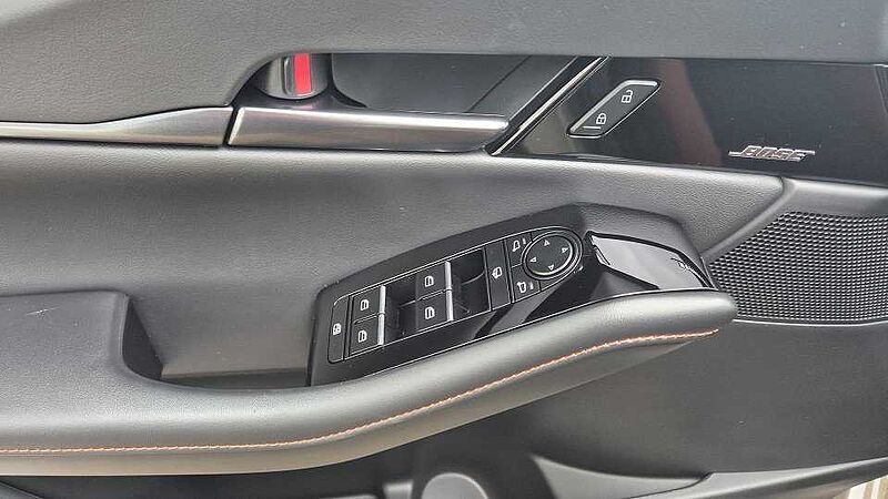 Mazda CX-30 2.5L e-SKYACTIV G 140ps 6AT FWD Nagisa