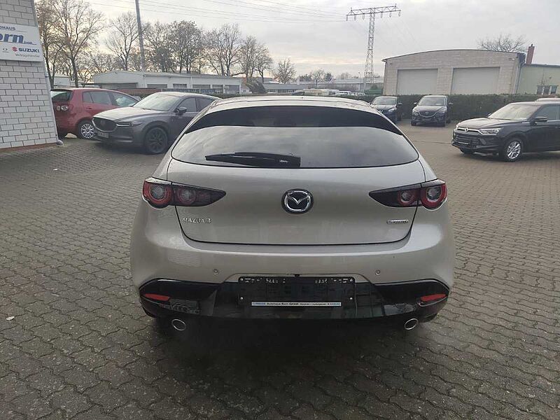 Mazda 3 2.5L e-SKYACTIV G 140ps Nagisa