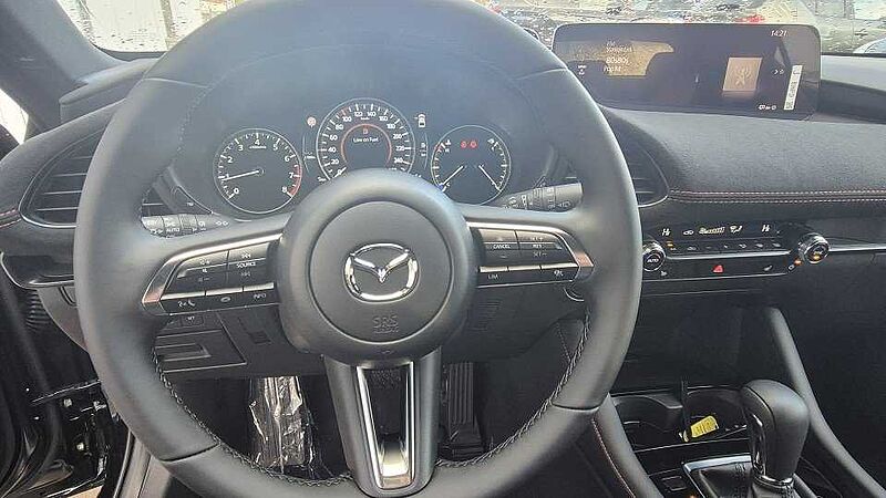 Mazda 3 2.5L e-SKYACTIV G 140ps 6AT FWD Nagisa