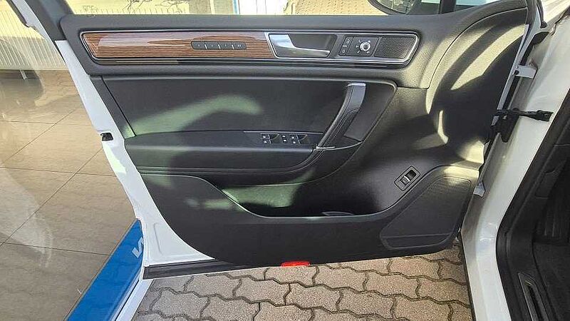 Volkswagen Touareg (7P6) V6 TDI BMT/Start-St Executive Edition Terrain Tech