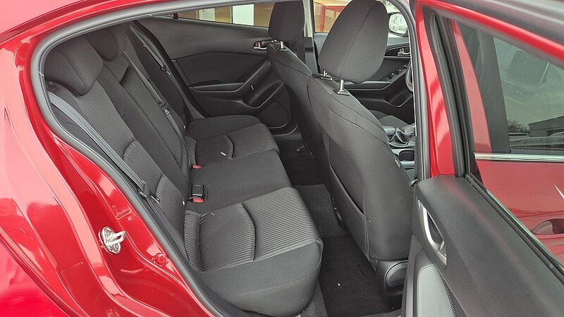 Mazda 3 SKYACTIV-G 120 Center-Line TOU-P