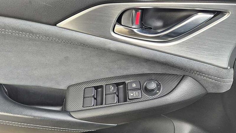 Mazda CX-3 SKYACTIV-G 121 FWD 6AG Sports-Line TEC-P LEDER-S NAV