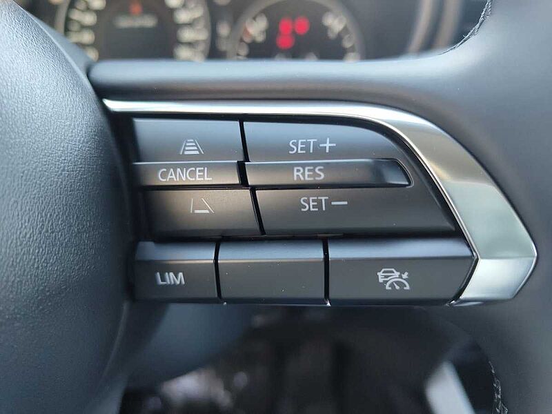 Mazda 3 2.5L e-SKYACTIV G 140ps