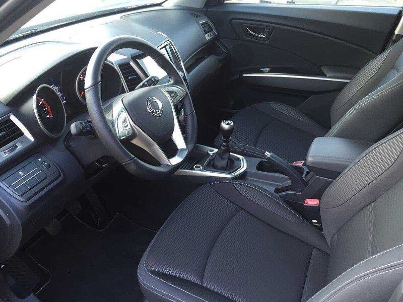 SsangYong Tivoli TIVOLI QUARTZ 1.6 P 2WD MY15