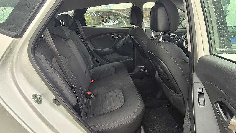 Hyundai ix35 (EL/LM)(2010-> ) Comfort 2WD