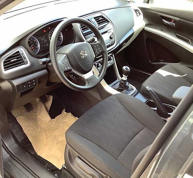 Suzuki S-Cross 1,4 Boosterjet Hybrid Club MT SX4
