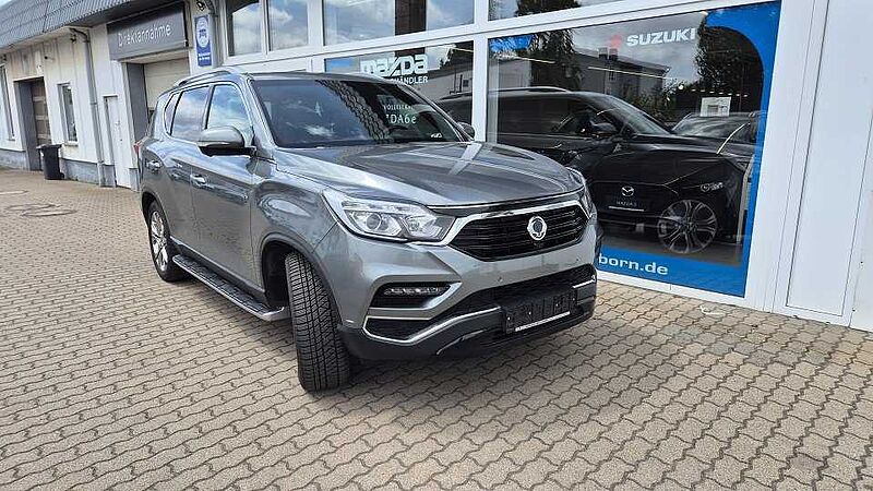 SsangYong Rexton W Sapphire 2.2 D 7 AT 4WD