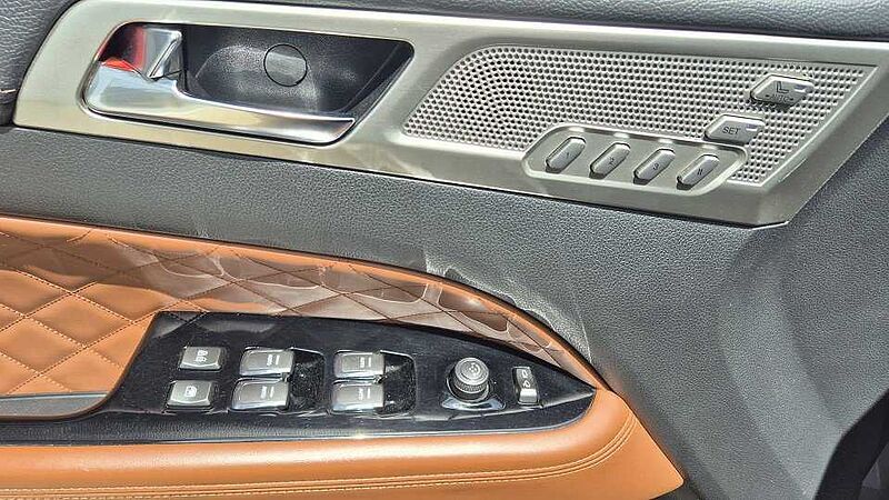 SsangYong Rexton W Sapphire 2.2 D 7 AT 4WD