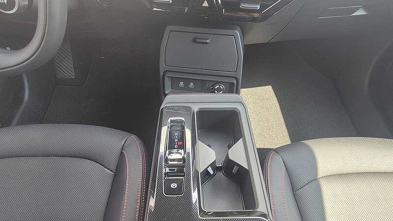 KGM Actyon 1,5B 6AT 4WD LUX
