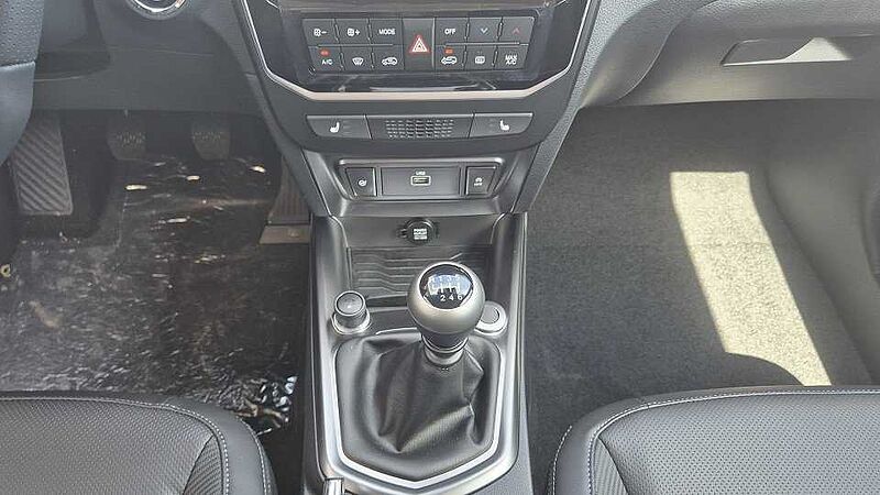 KGM Tivoli MT 2WD Namad Plus