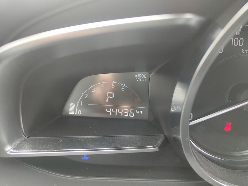 Mazda 2 SKYACTIV-G 90 6AG AL-HOMURA TOU-P2 ohne BSM / RCTA