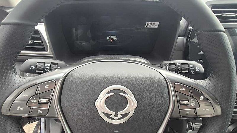 KGM Tivoli Nomad Plus AT 2WD